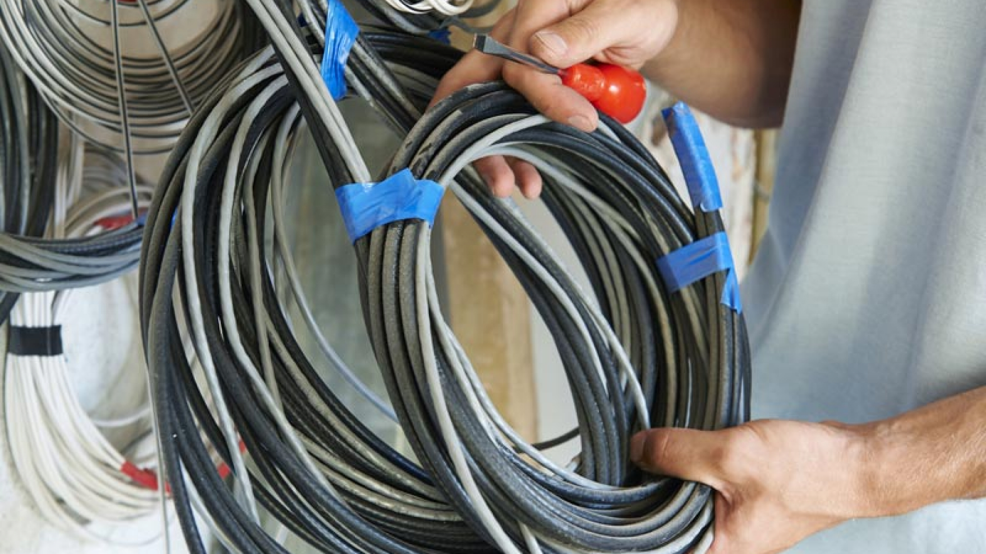 electric wiring for audio system